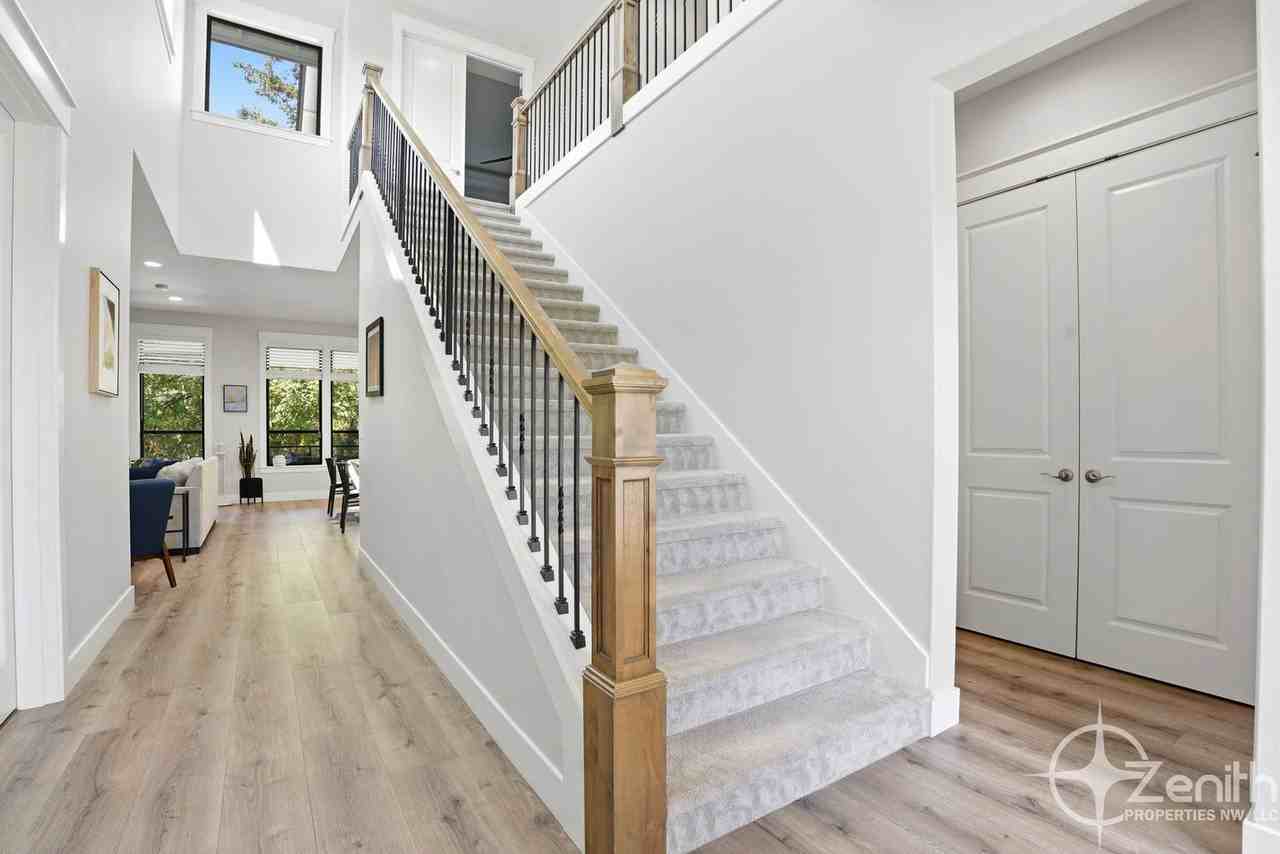 3337 Nw Utah St - Photo 2 of 36