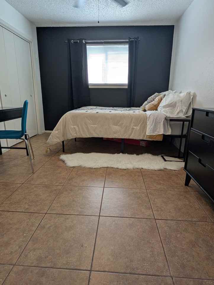 133 Coers Dr #1A - Photo 3 of 18
