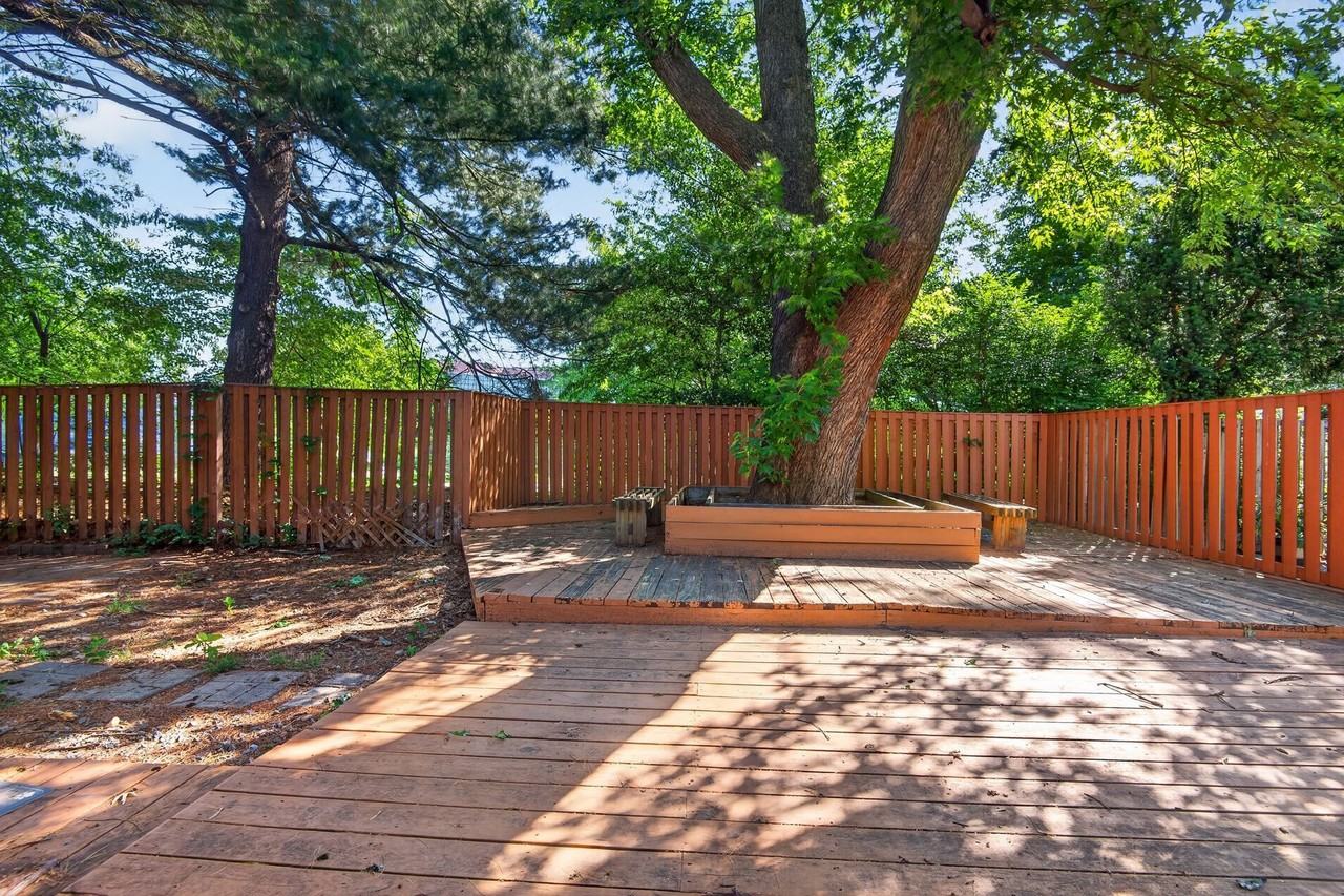 11306 Geddys Ct - Photo 2 of 49