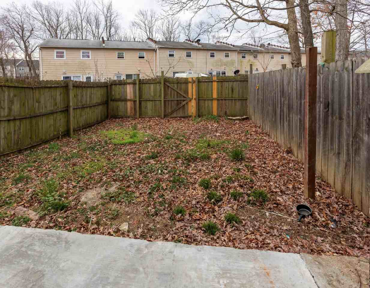 908 Anvil Rd - Photo 3 of 10