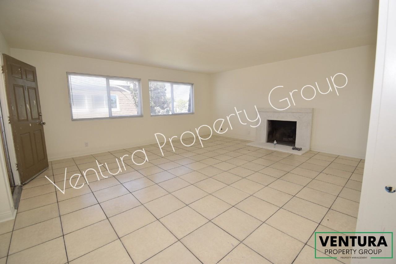 3415 S A St #B - Photo 6 of 6