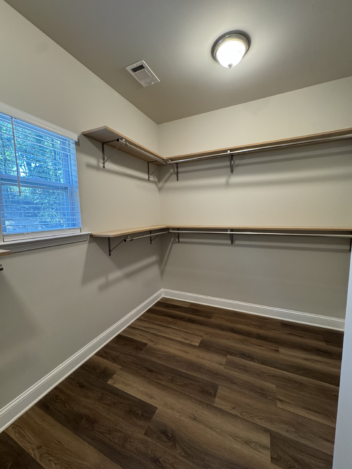 2644 Ladd Dr - Photo 6 of 16