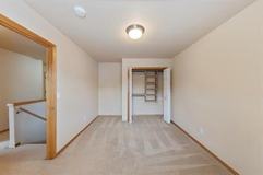 261 Sw Oliver Ct - Photo 1 of 1