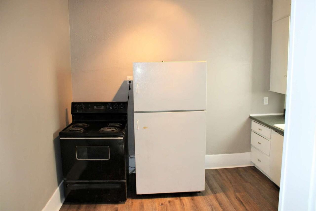 2519 38th St - Photo 3 of 17