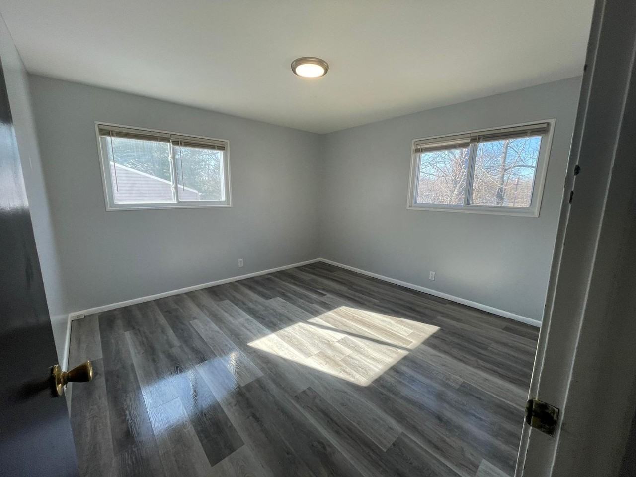 3421 Elmhurst Dr - Photo 3 of 14