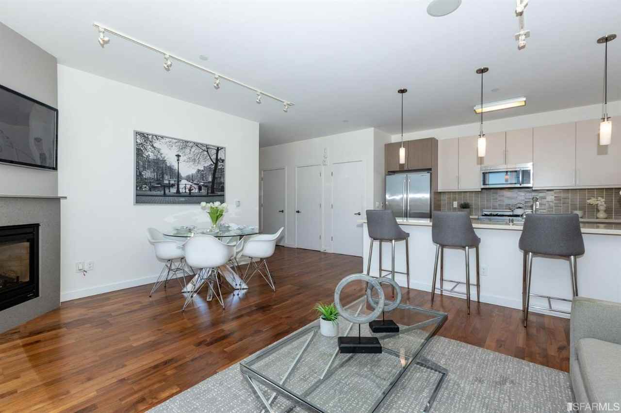 238 Olive St - Photo 3 of 17