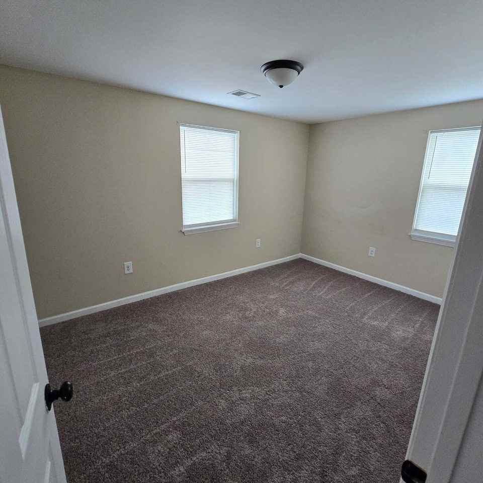 510 Woodard Ave Apt 13a - Photo 4 of 6