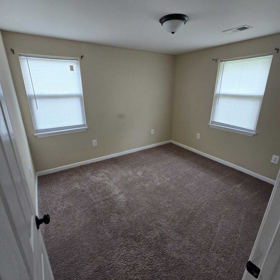 510 Woodard Ave Apt 13a - Photo 5 of 6