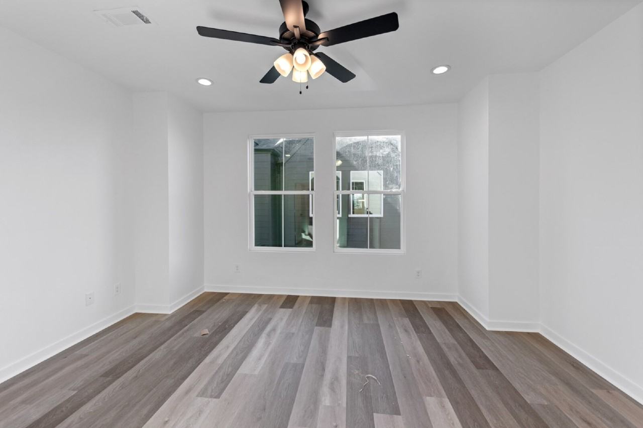 3703 Nagle St #A - Photo 4 of 16