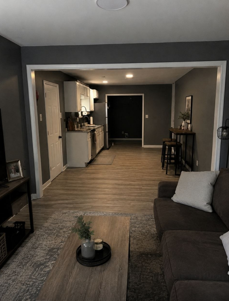 687 Glankler St - Photo 2 of 2