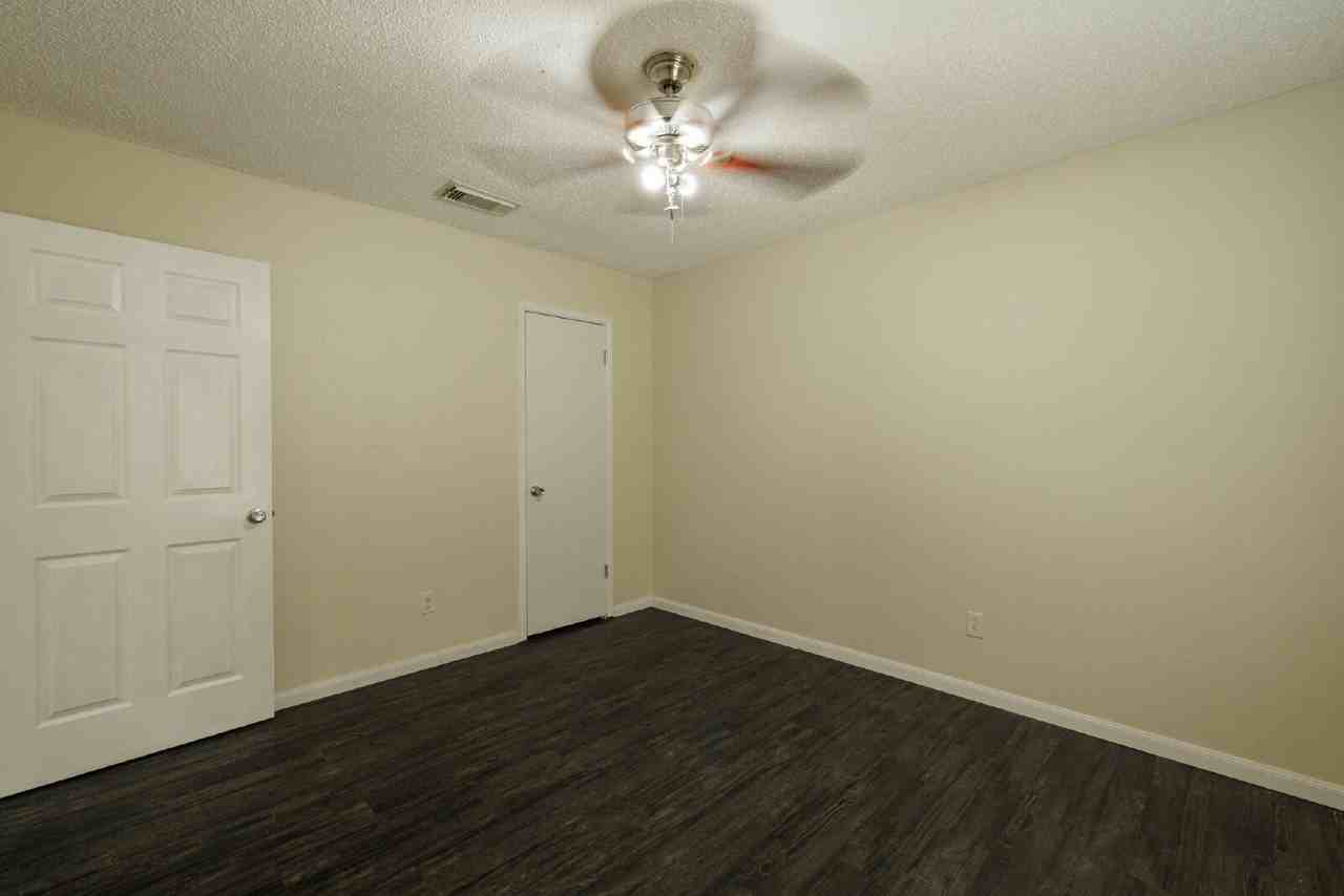 3874 Georgetown Dr - Photo 4 of 25