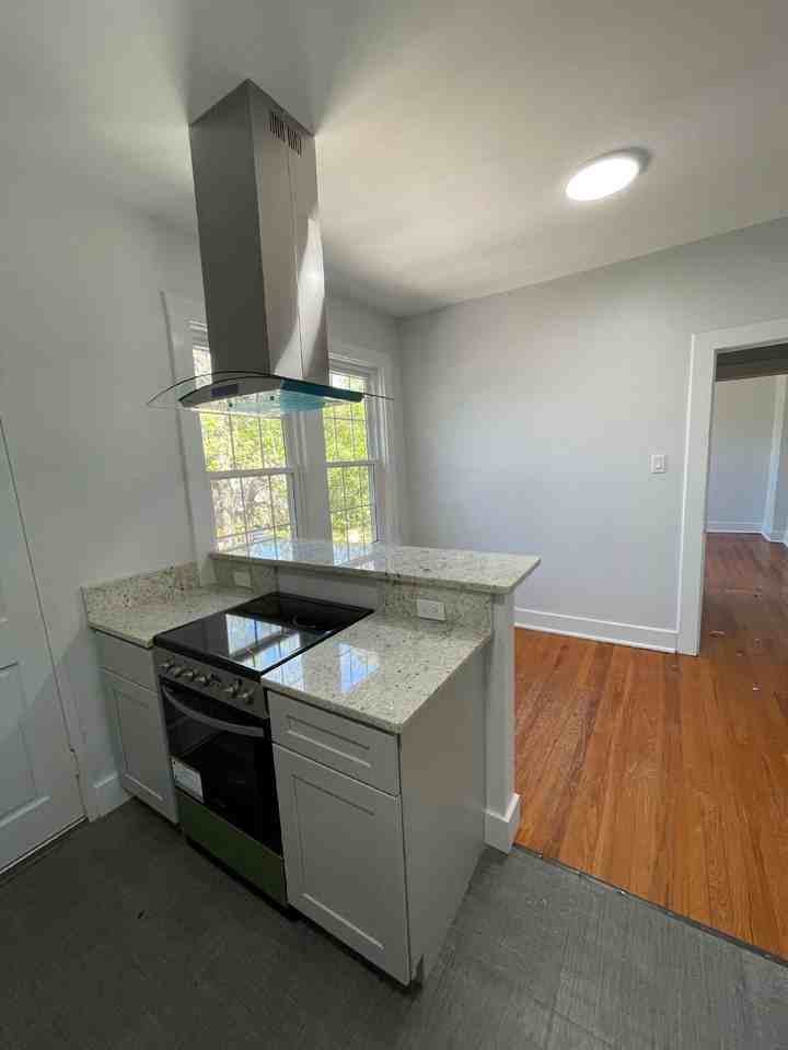 418 E Virginia St Unit D - Photo 7 of 21