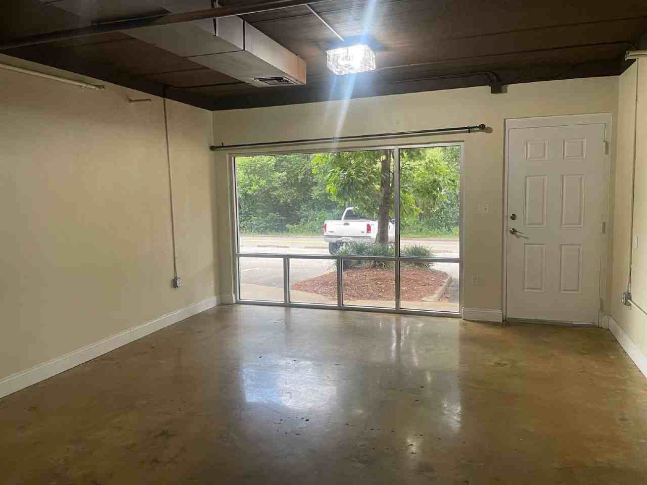 310 Blount St - Photo 3 of 19