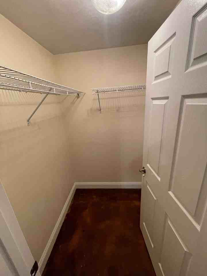 310 Blount St - Photo 4 of 19