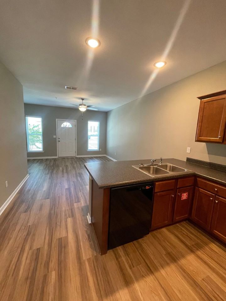 2269 Del Carmel Way - Photo 7 of 45