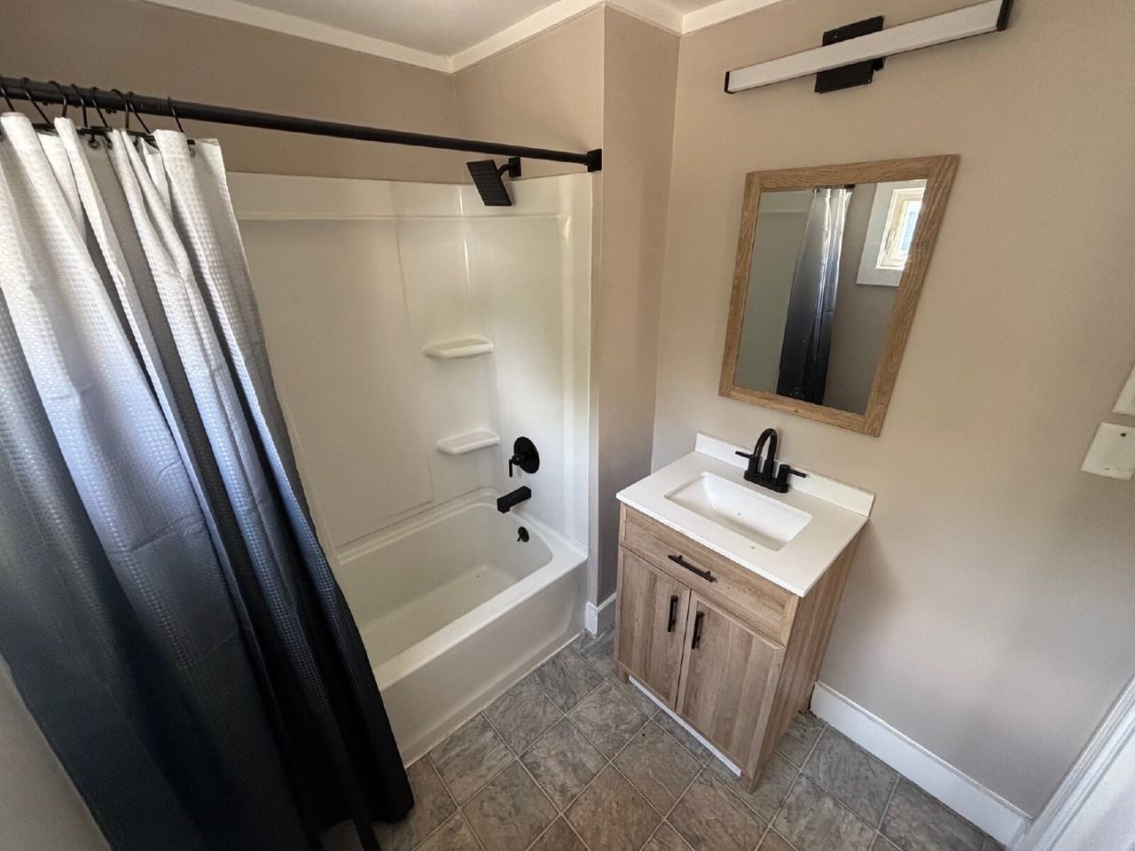 4 Reed St #1 - Photo 4 of 9