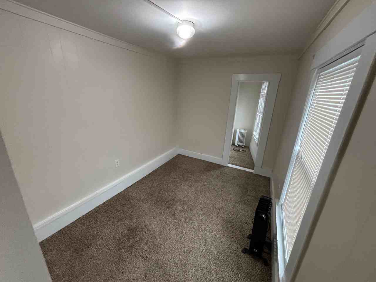 20 Bodwell St #C - Photo 7 of 11