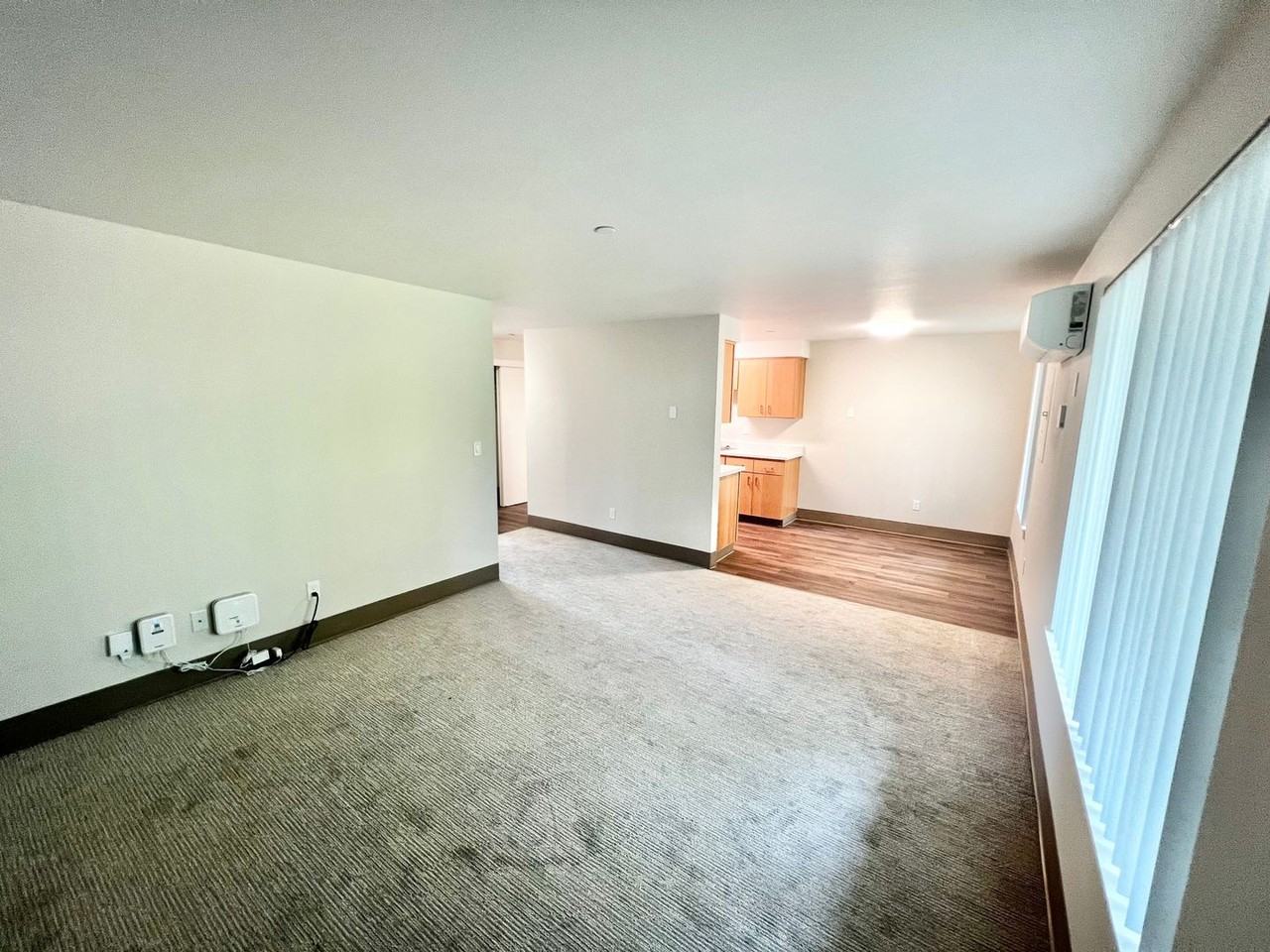 Cougar Creek Apartments - Photo 5 of 17