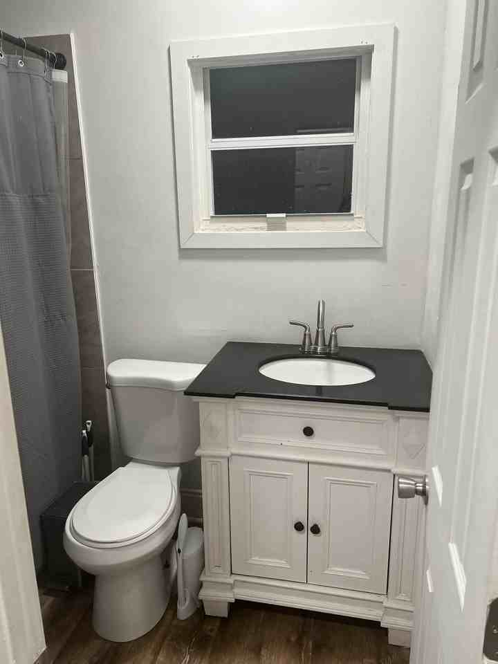 516 Ne 4th St #NA - Photo 5 of 5