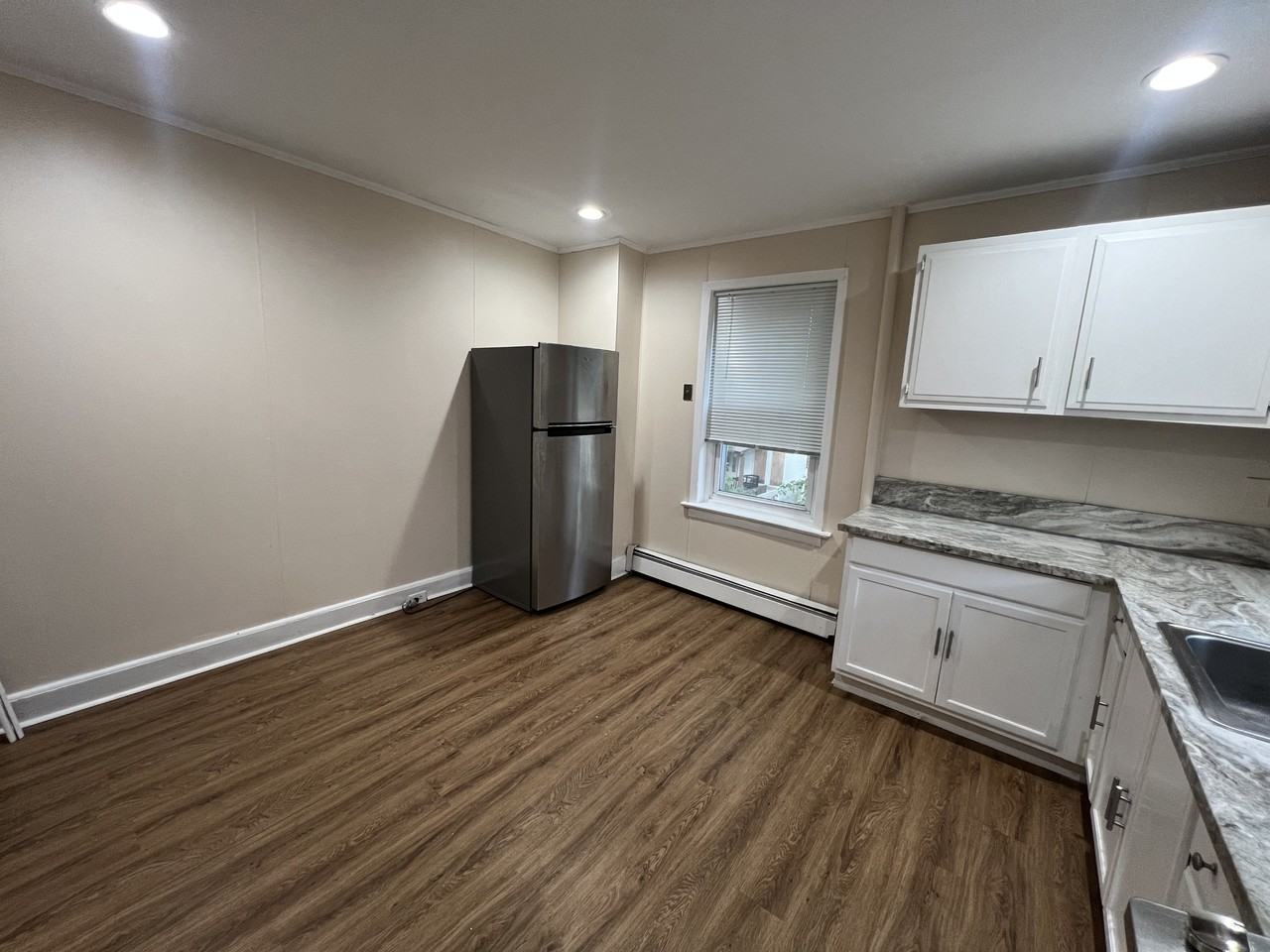 28 Colonial Ave #2 - Photo 2 of 9
