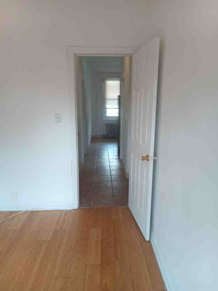 125 Sylvan Ave #1 - Photo 5 of 9