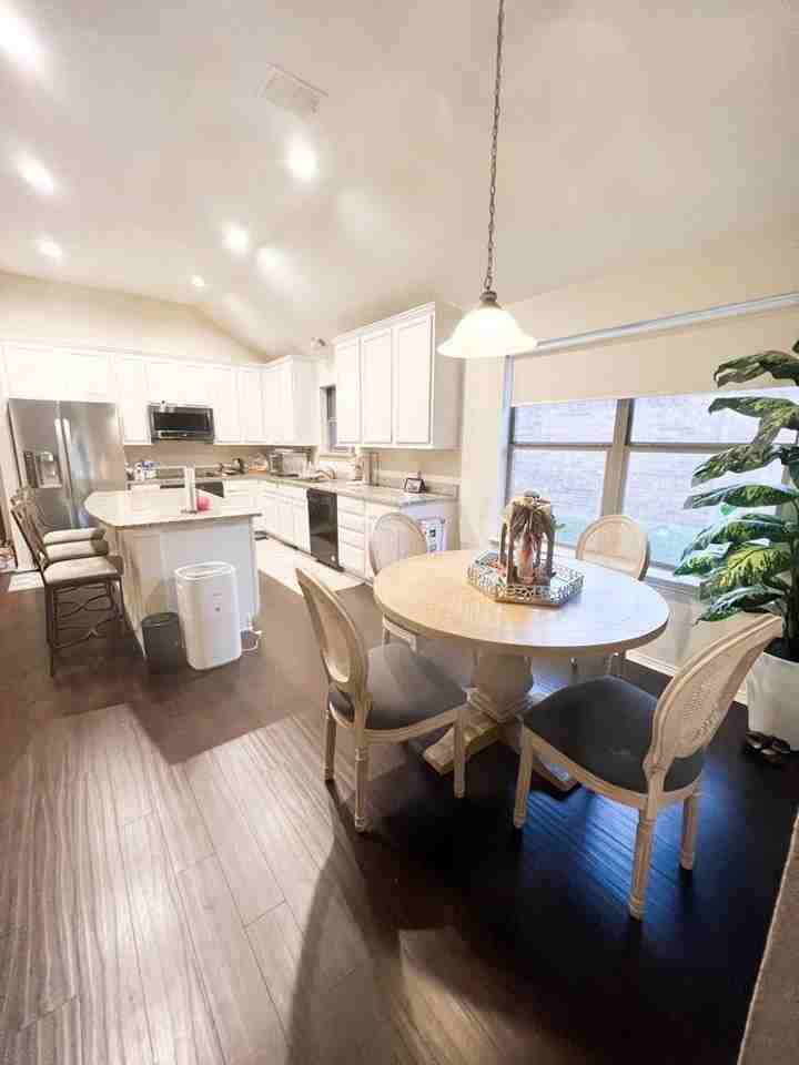 2356 Aurora Dr #NA - Photo 5 of 17