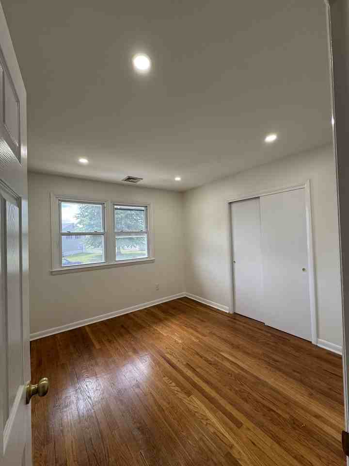 2817 E Oakland Dr #NA - Photo 6 of 19