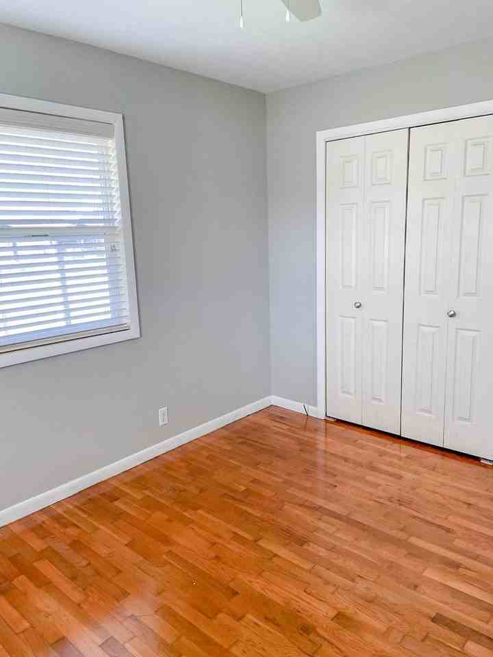 108 N Prospect St #NA - Photo 7 of 9