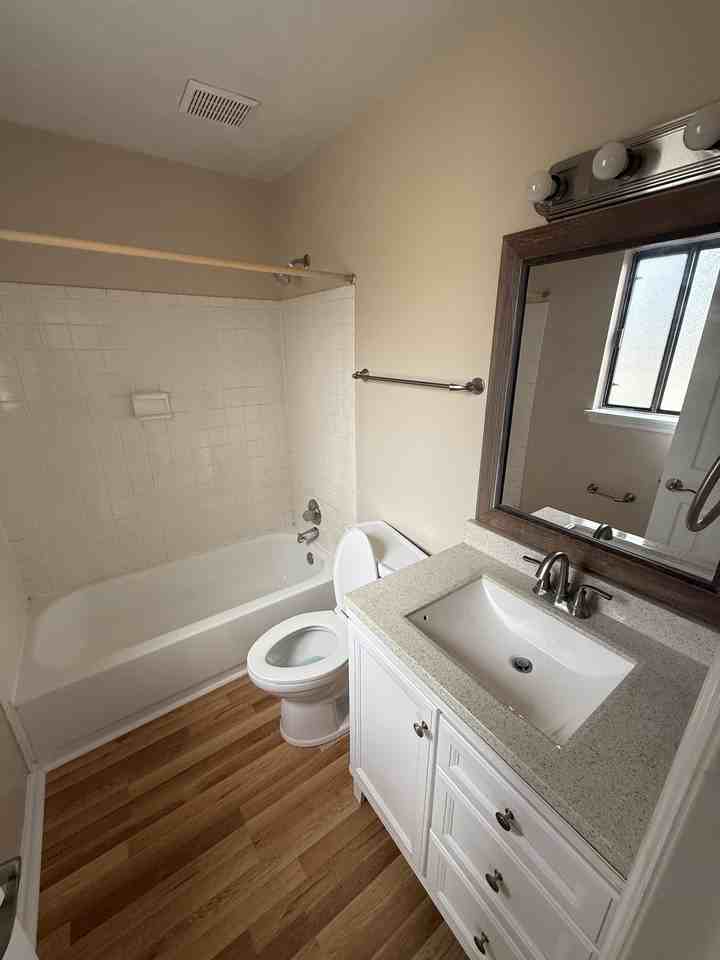 1313 Airport Dr #E6 - Photo 6 of 10