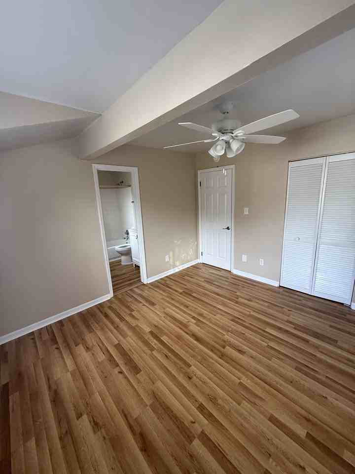 1313 Airport Dr #E6 - Photo 5 of 10