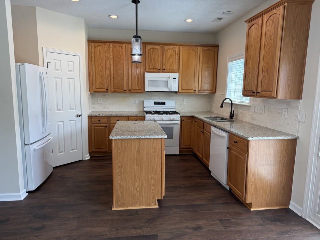 503 Erie Rd #503 - Photo 6 of 18
