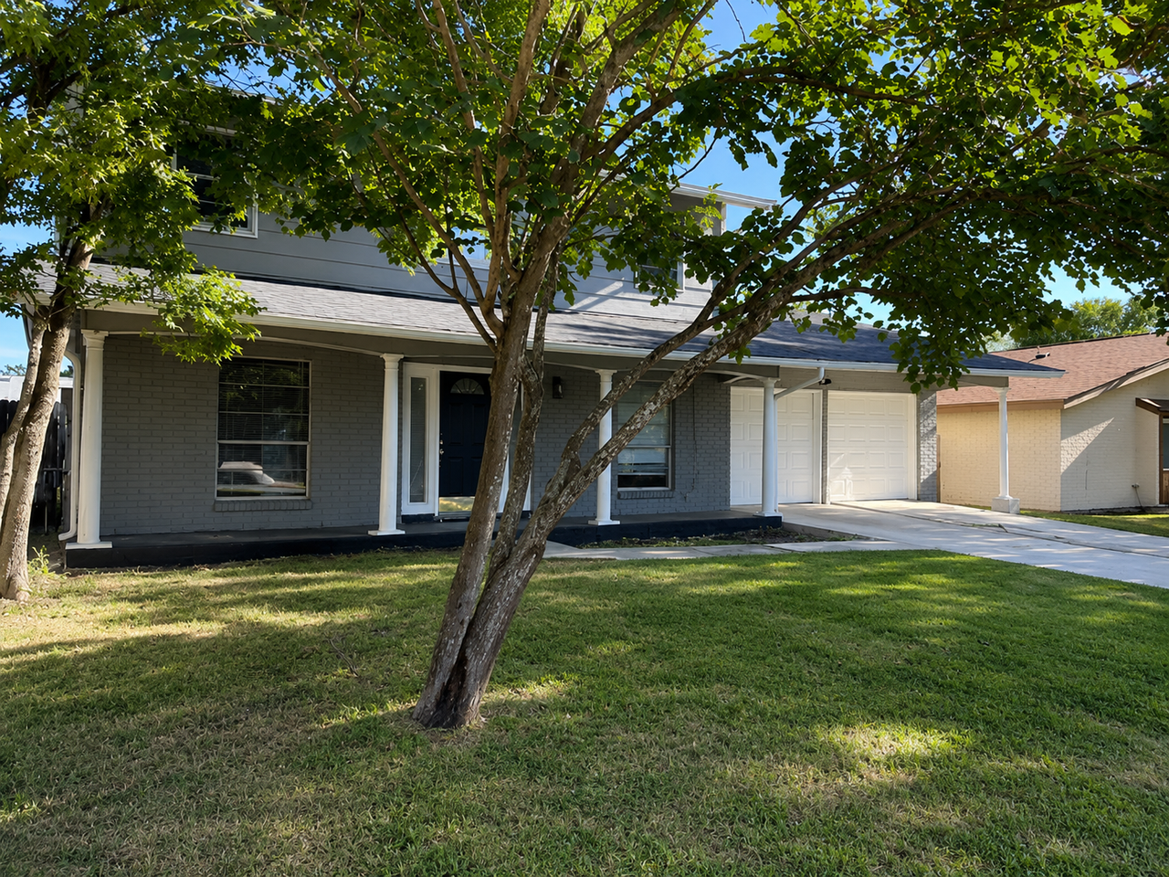 6718 Cypress Lake Dr #NA - Photo 2 of 19