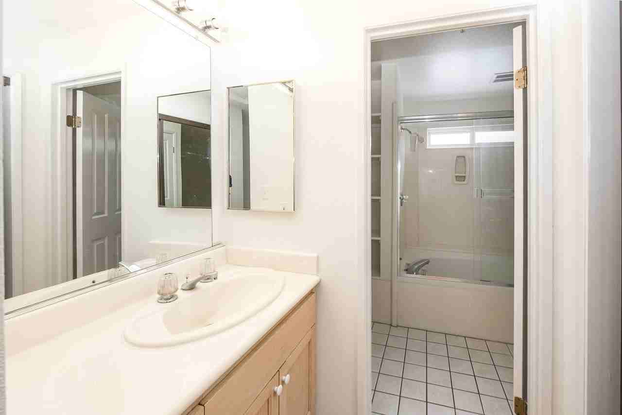 3855 Carter Dr #1 - Photo 4 of 25