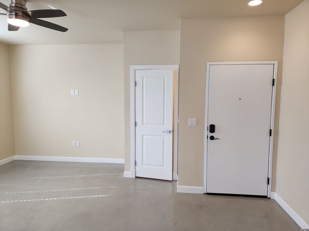 200 E Malibu Dr #E1 - Photo 7 of 19