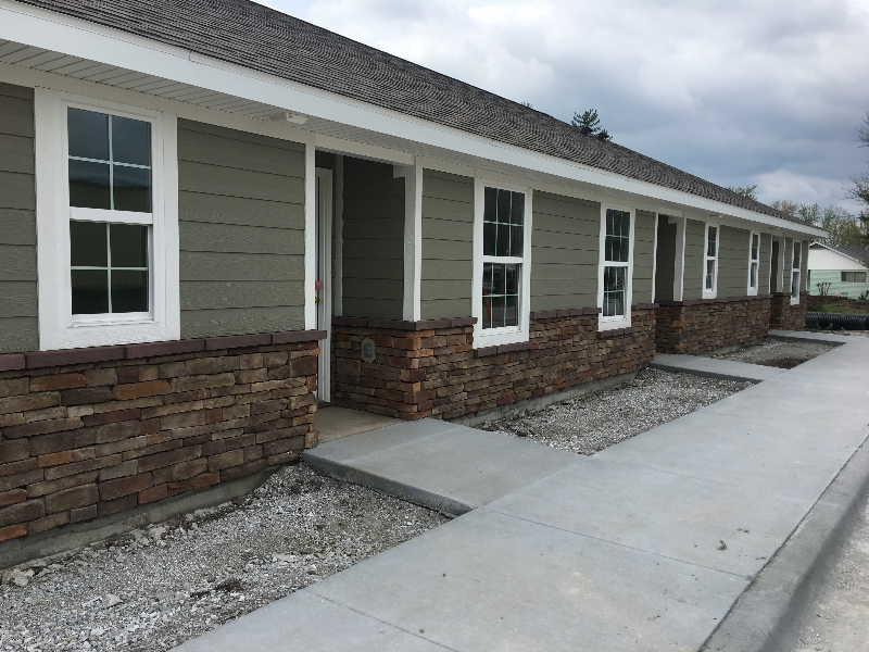 2205 S Main St - Photo 3 of 12