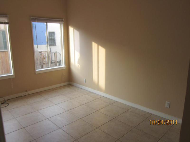 209 Columbia Pl - Photo 6 of 13