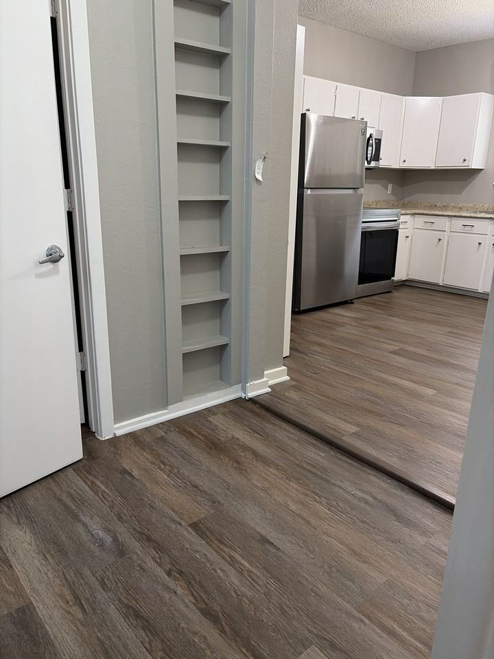 805 Chestnut St - Photo 6 of 18