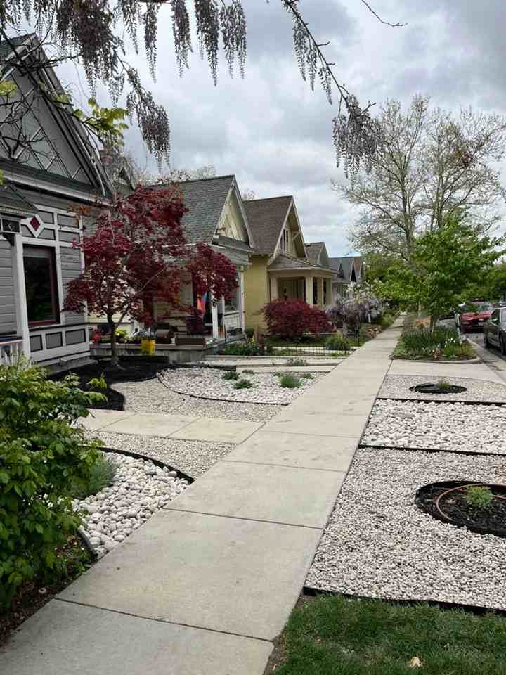 1128 E 3rd Ave #B - Photo 2 of 27