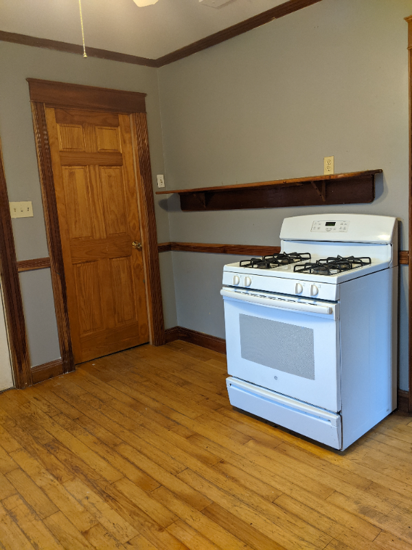 23 Mechanic St - Photo 4 of 25