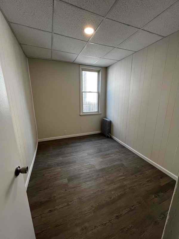 20 John St #2 - Photo 5 of 10