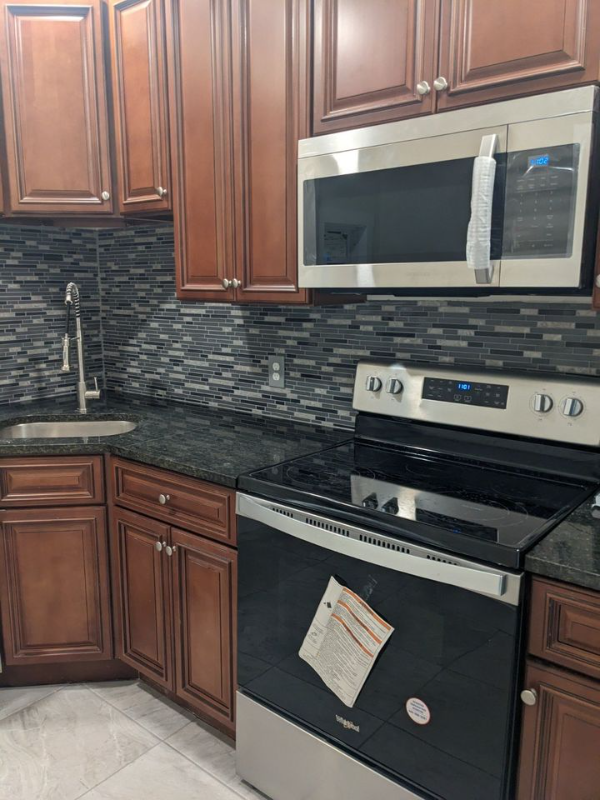 518 N State St #5 - Photo 3 of 13