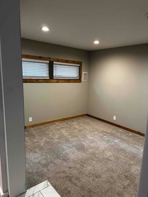 812 W Rodney Dr - Photo 4 of 13