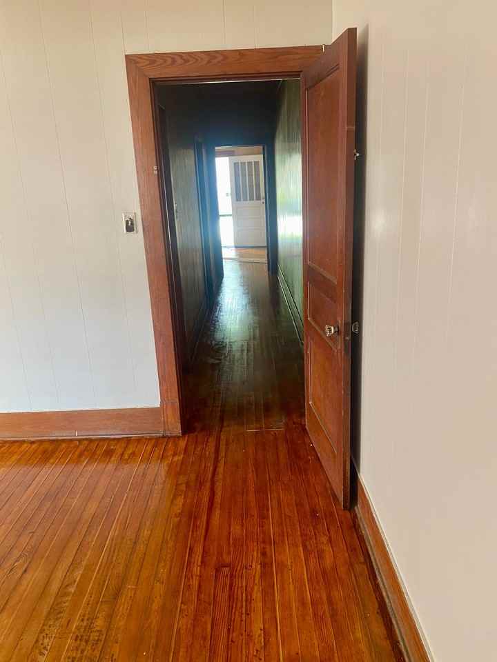 1805/1807 A East Main #1805 - Photo 5 of 9