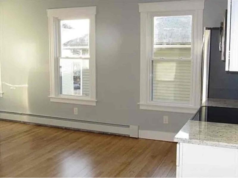 28 King Philip Rd #2 - Photo 2 of 4