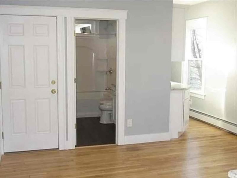 28 King Philip Rd #2 - Photo 3 of 4