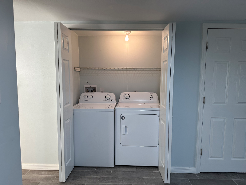 2550 Se 15th Ave #B - Photo 5 of 12