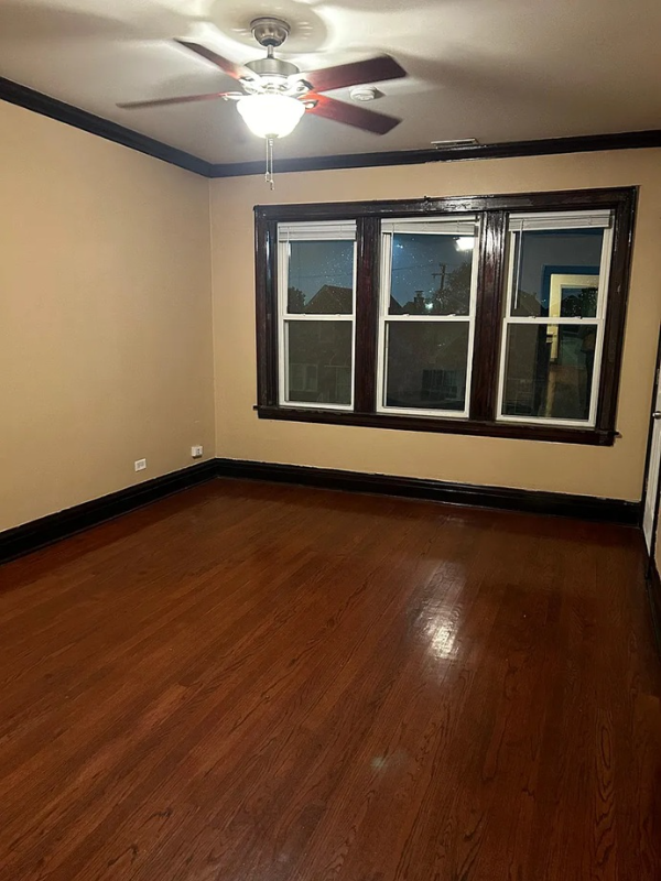4505 S Saint Louis Ave #2 - Photo 3 of 18