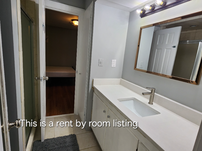 558 Avent St - Photo 5 of 15