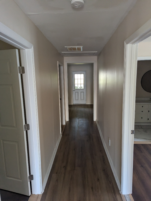 147 Orange St - Photo 2 of 6