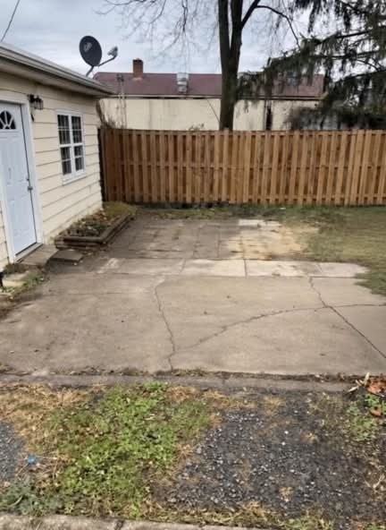 531 W King St #D - Photo 3 of 12